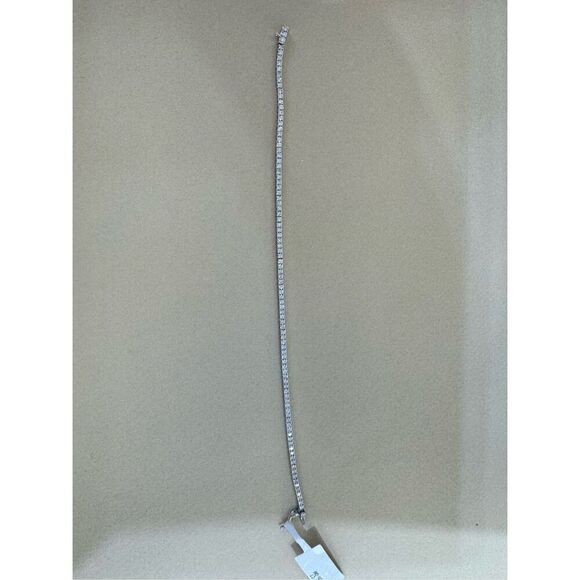 Tennis Bracelet - Picture 1 of 3